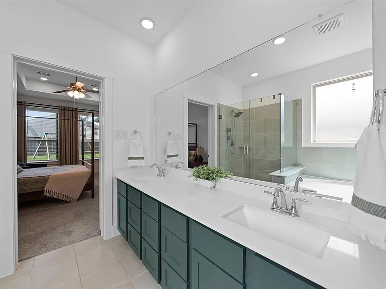 21307 Fresno Brook Cir — Photo 30