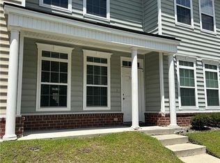 710 Tattnall Dr, Hinesville, GA 31313