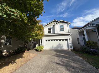 120 NE Feather Ct, Hillsboro, OR 97124