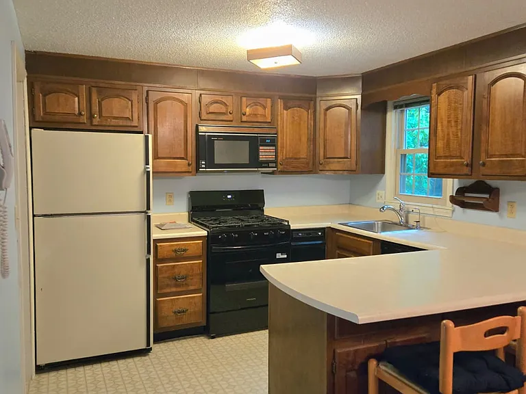 506 Wellman Ave #506 — Photo 3