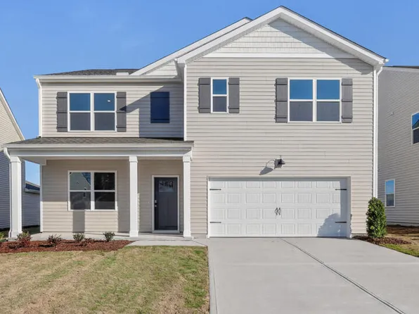 210 Honeydew Dr, Angier, NC 27501