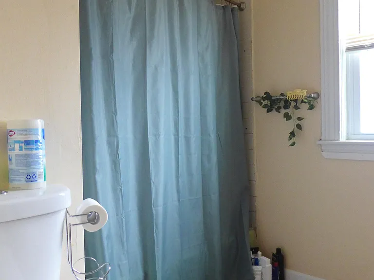158 Hillside St #1 — Photo 8