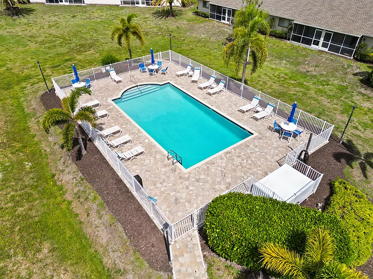2360 Naples Trace Cir #2 — Photo 7