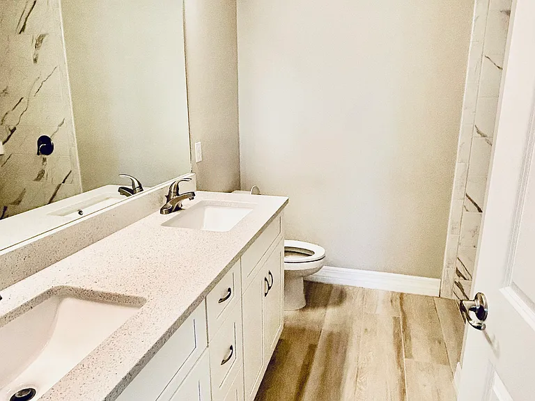 1174 Lake McGregor Dr — Photo 5