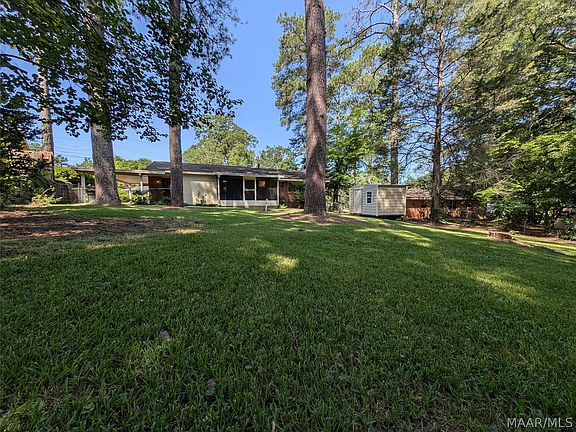 3rd image of 4311 Donovan Dr