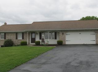 953 Ridge Rd, Shippensburg, PA 17257