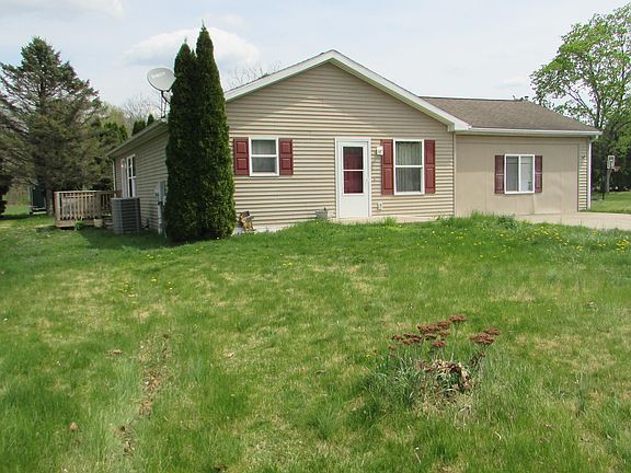 2nd image of 140 Sheffield Dr