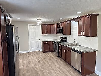 3rd image of 704 7th St