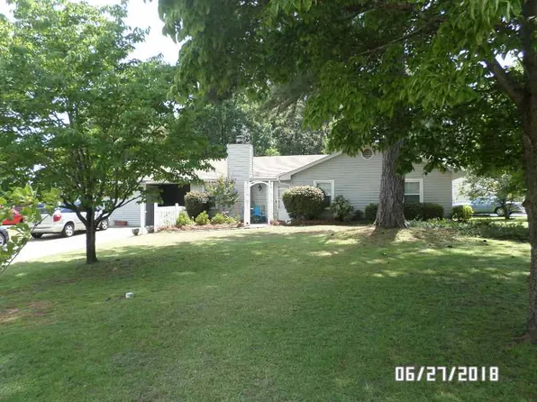 400 Angus Blvd, Warner Robins, GA 31088