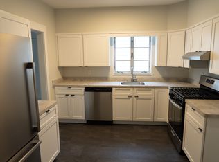 10122 Adelaide Ave, Cleveland, OH 44111