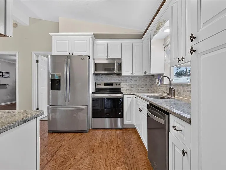 12496 136th Ln — Photo 11