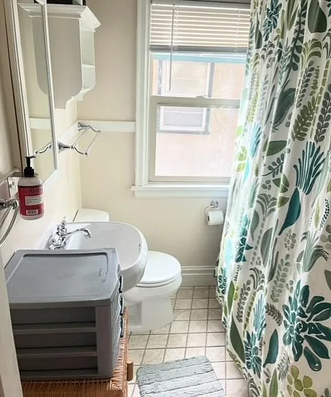 998 Jameson St #2 — Photo 8