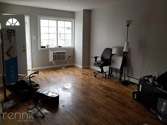 Rented by Rennit Inc. | media 42