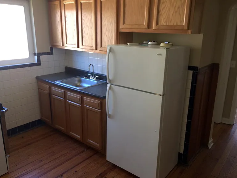 2536 Williams Ave #1 — Photo 6
