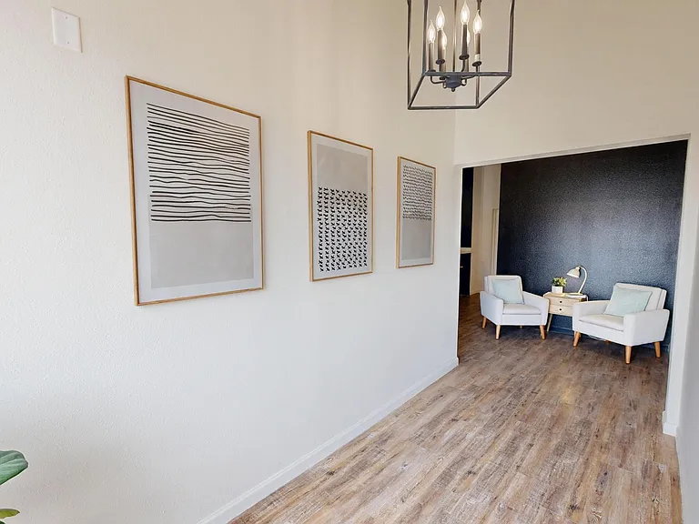 542 Benson Ave SW #110 — Photo 16