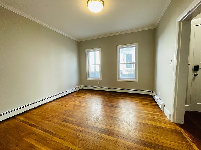 Photos were taken prior to the current tenancy.
