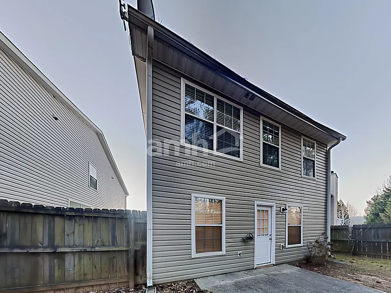 369 Hidden Creek Ln — Photo 18