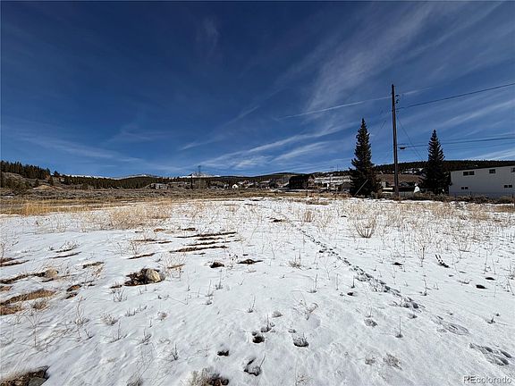 2nd image of 627 E 8th Street LOT 3R