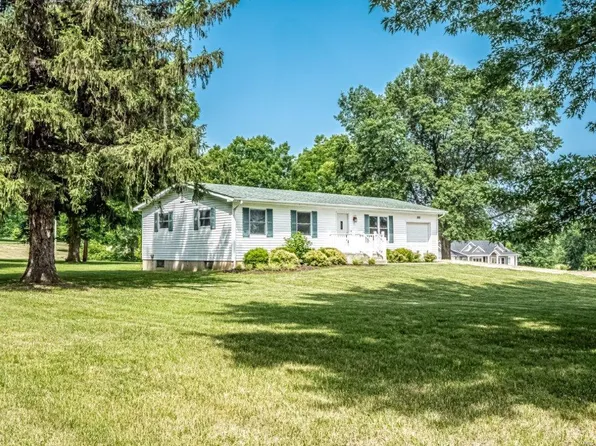 1503 Apple St, Elsberry, MO 63343