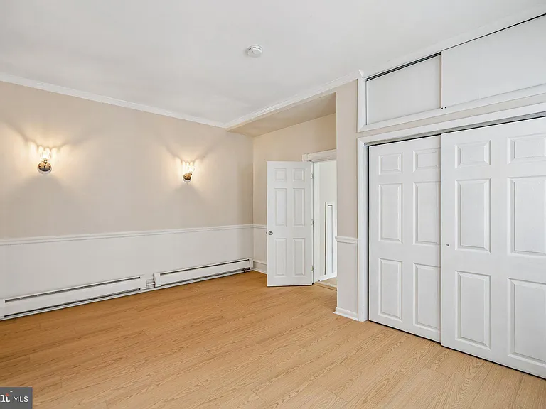 481 Gerhard St #1 — Photo 14