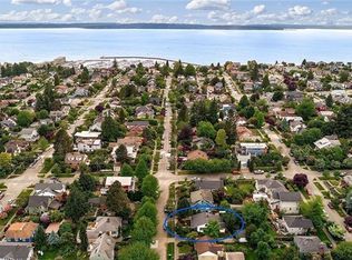 2848 NW 71st St, Seattle, WA 98117