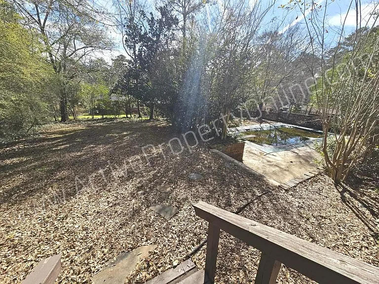 777 Windsor Rd — Photo 16