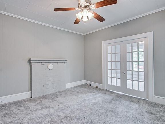 2nd image of 225 W Academy St