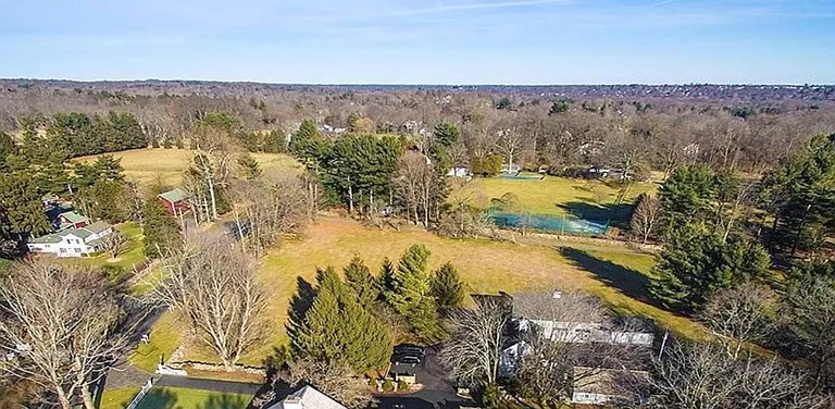 437 Hulls Farm Road - Carriage House — Photo 12