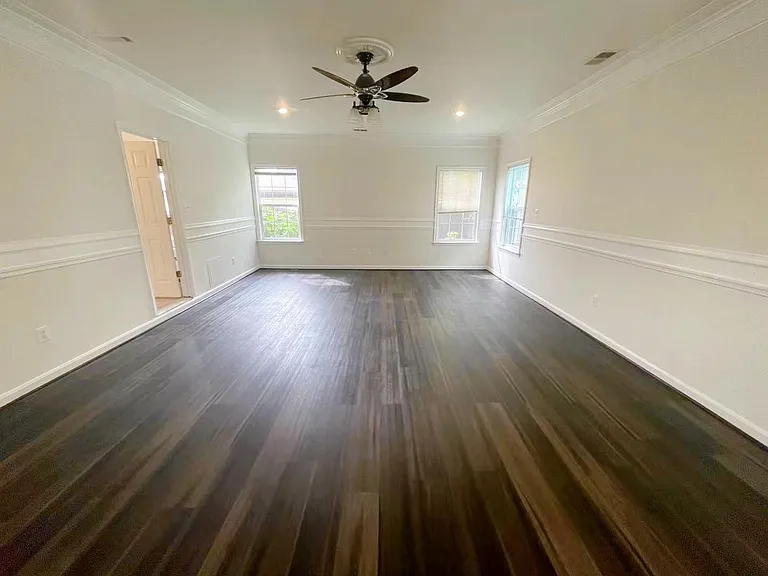 206 W Beech Rd — Photo 16