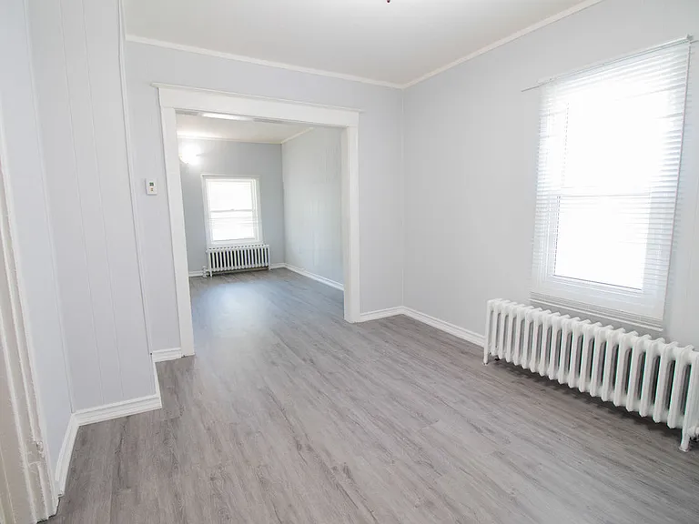 19 Dain Ave — Photo 6