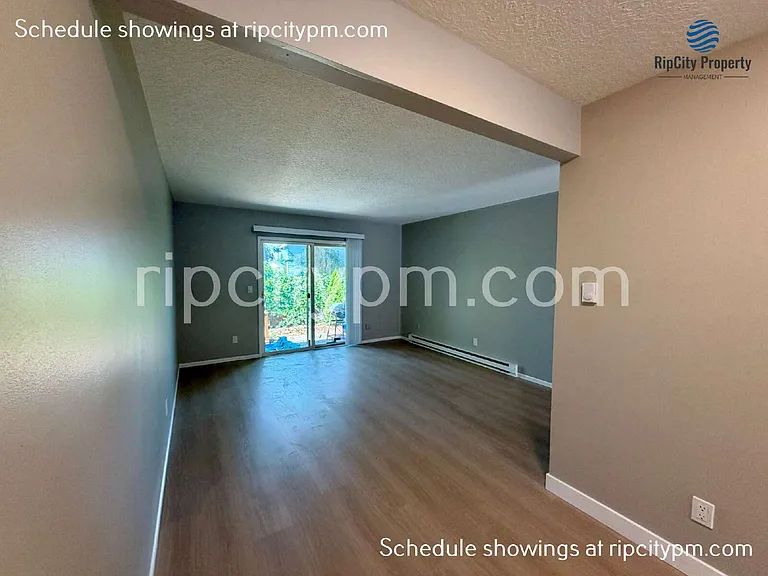 21723 SE Alder Dr #1 — Photo 5