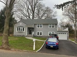 208 Glen Rd, Mountainside, NJ 07092