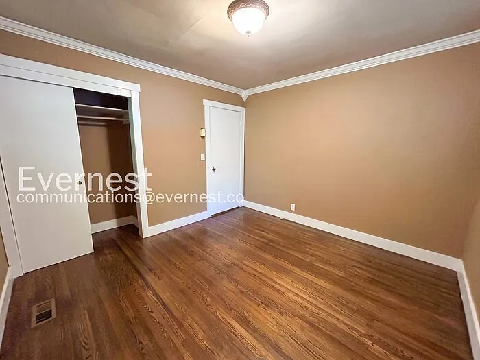 4908 Briarwood Dr — Photo 14
