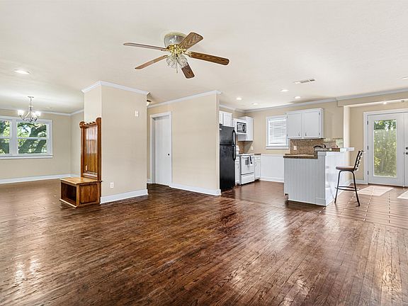 5th image of 132 Apollo Drive