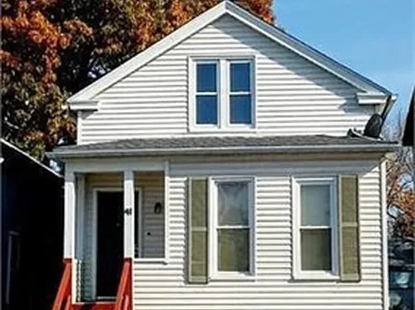 41 West St, Chicopee, MA 01013