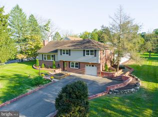 2300 Mayfair Dr, Lancaster, PA 17603