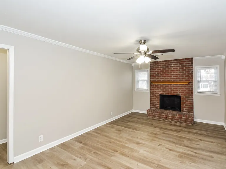 113 Elementary Dr — Photo 6