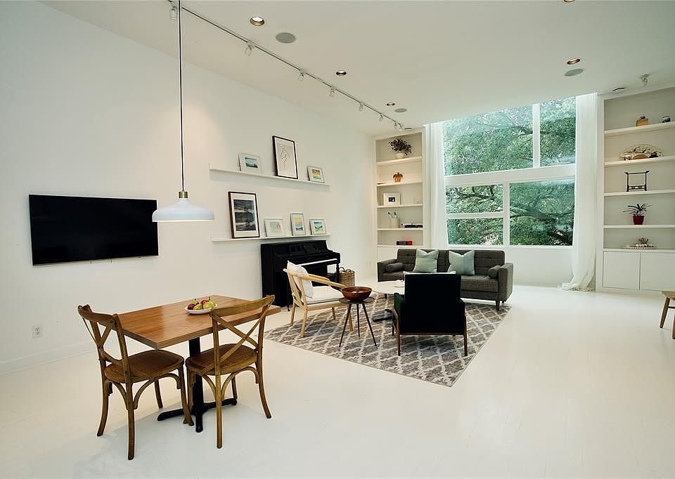 1st image of 1820 Southmore Blvd #C