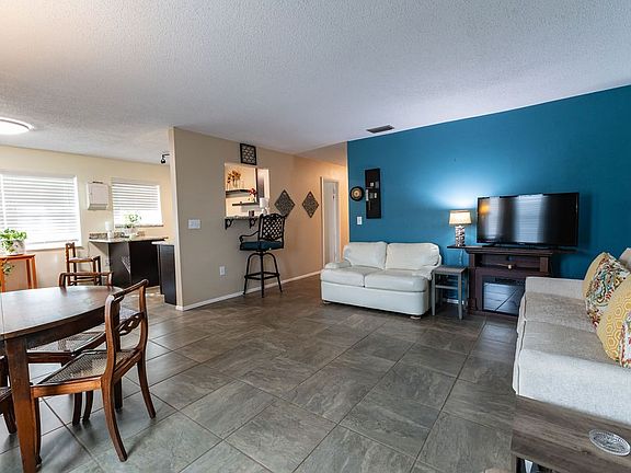5th image of 2800 Indian River Blvd APT P10