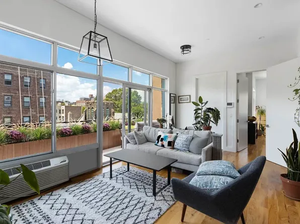 109 Winthrop Street 2B image 1 of 5