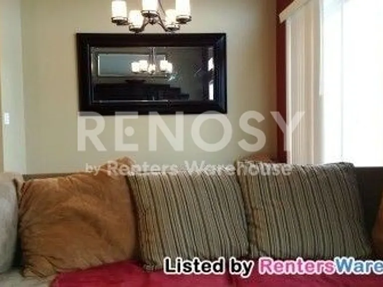 7648 Century Blvd — Photo 3