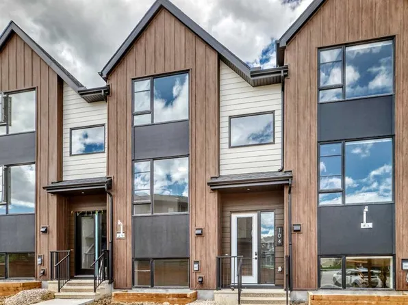199 S Sage Hill Hts #104, Calgary, AB T3R 2M8