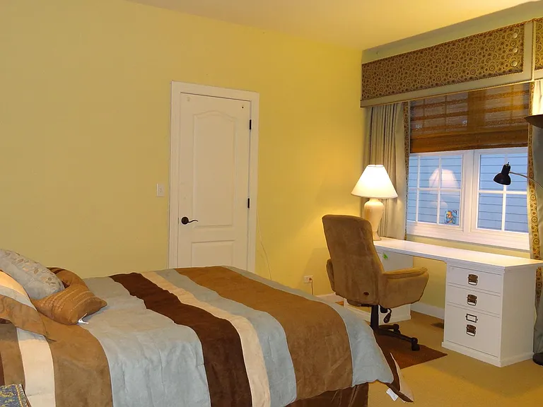 426 W Haleys Hill Ct — Photo 18