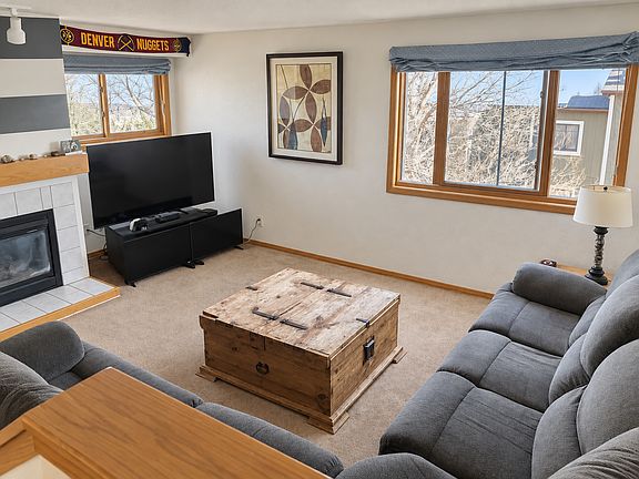 3rd image of 2873 Springdale Ln