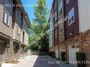 12003 SE High Creek Rd #A, Happy Valley, OR 97086