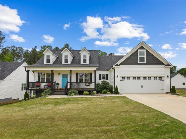 535 Little River Dr, Zebulon, NC 27597