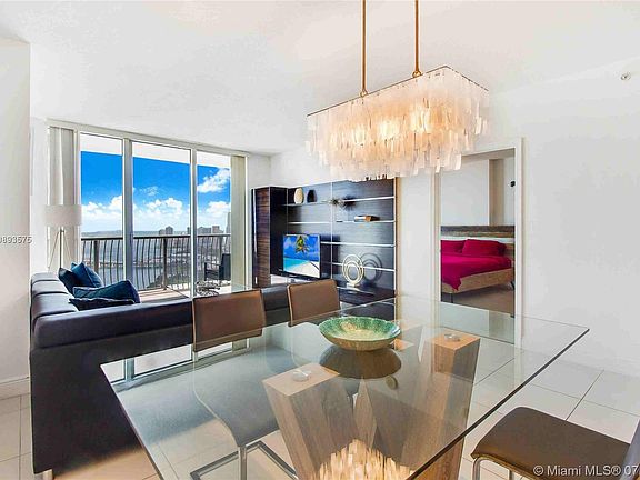 5th image of 1750 N Bayshore Dr APT 5104