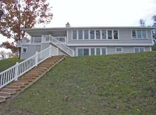 1154 N West Silver Lake Rd, Traverse City, MI 49685