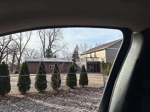 4th image of 39747 N State Park Rd