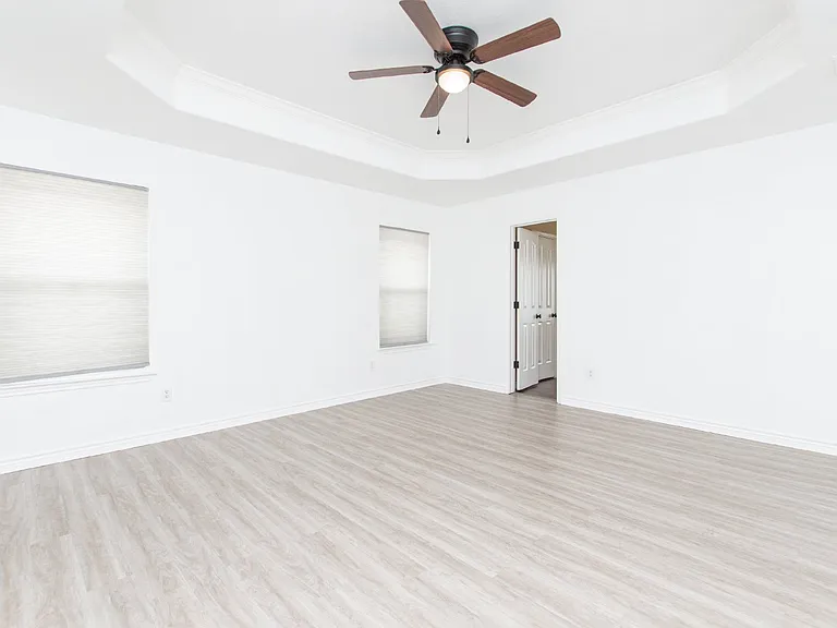4602 Lauren Mackenzie Dr — Photo 18